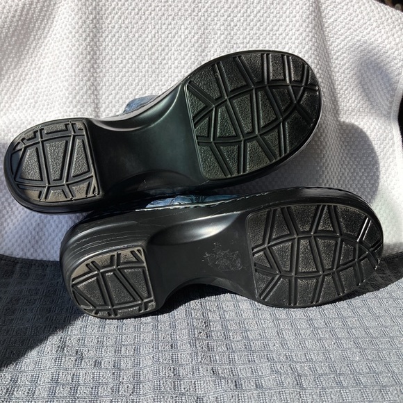 Bass clogs size 8 1/2 ladies - Picture 6 of 6